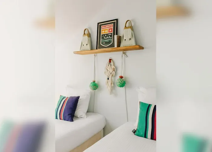 Apartment Little Bibi Terrace - Cote Des Basques And Private Garage