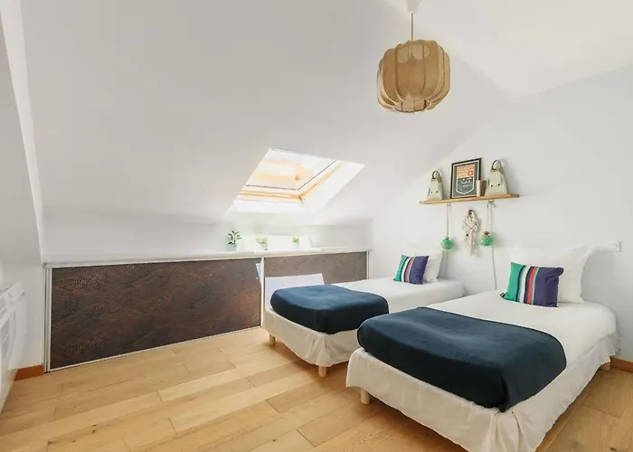 Little Bibi Terrace - Cote Des Basques And Private Garage Apartment *