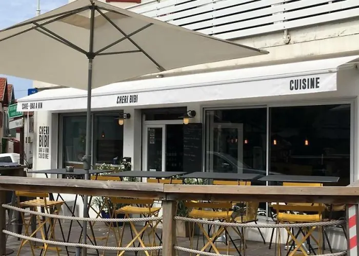 Apartment Little Bibi Terrace - Cote Des Basques And Private Garage